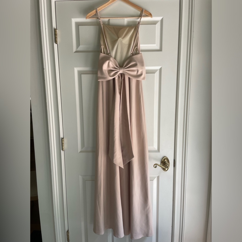 Revelry - Steph Crepe Bridesmaid Dress in Champagne